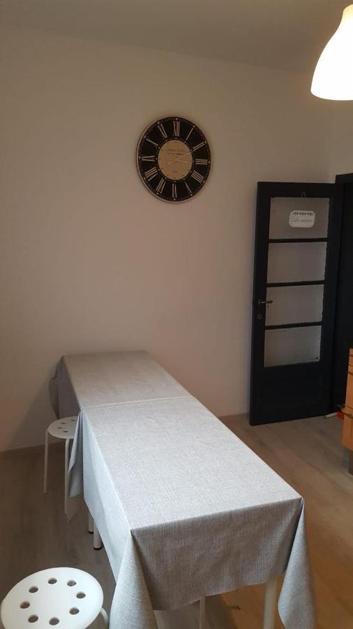 Leonard Room Liege Bagian luar foto